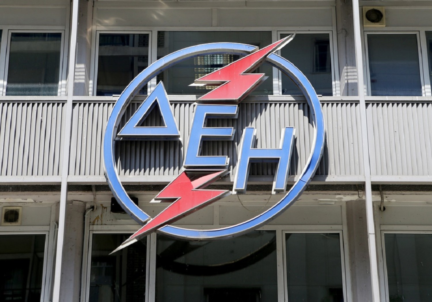 099d001424a8026a8592b904e53e2f2a_XL