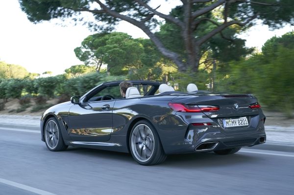 P90343241_lowRes_the-new-bmw-m850i-xd