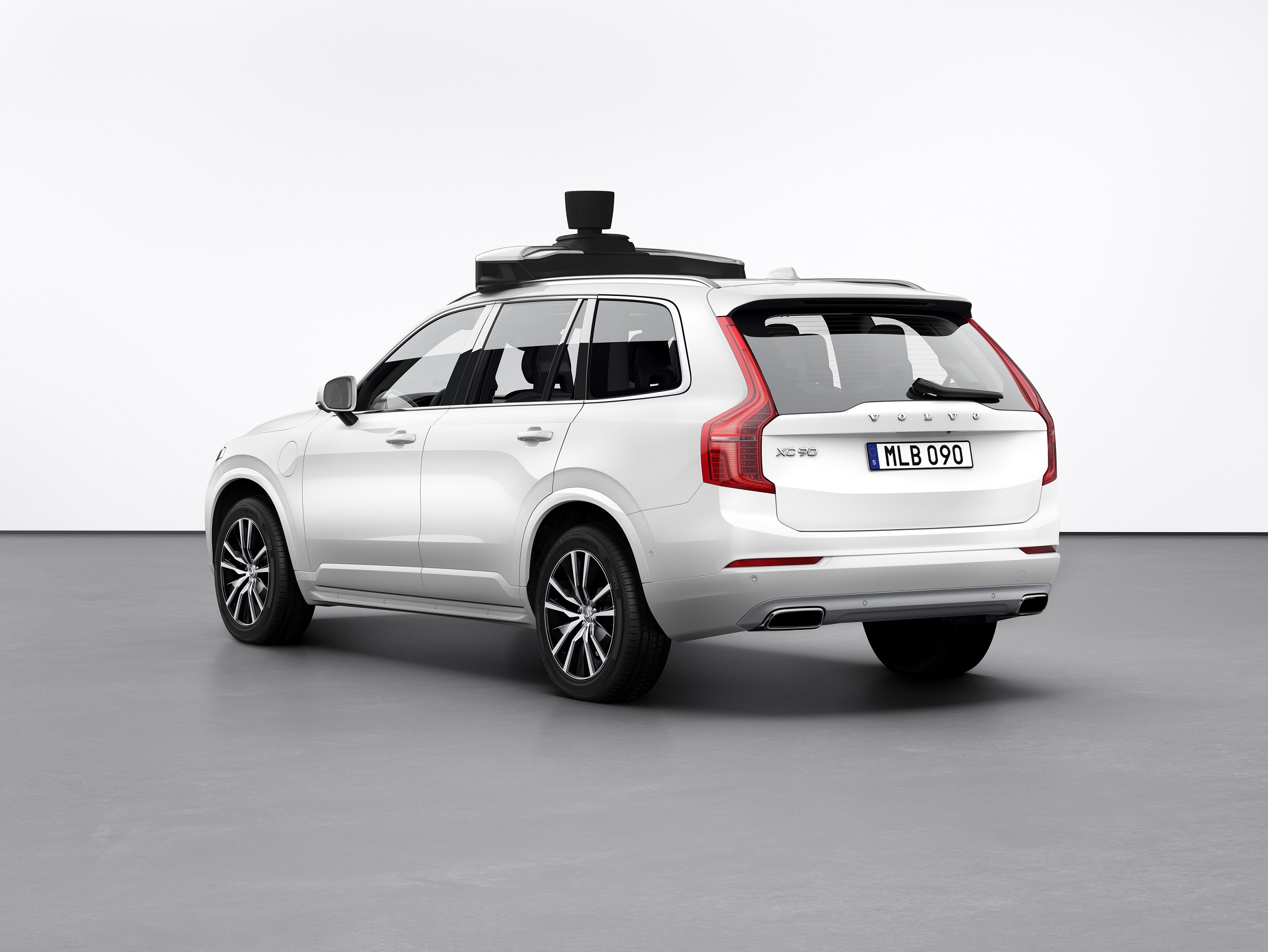 Volvo Cars and Uber present production vehicle ready for self-driving