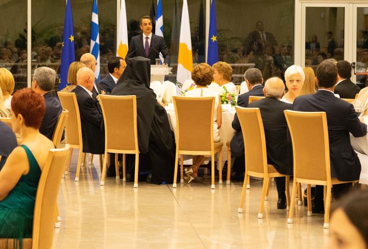 cache_728x3000_Analog_medium_751130_1664475_2972019